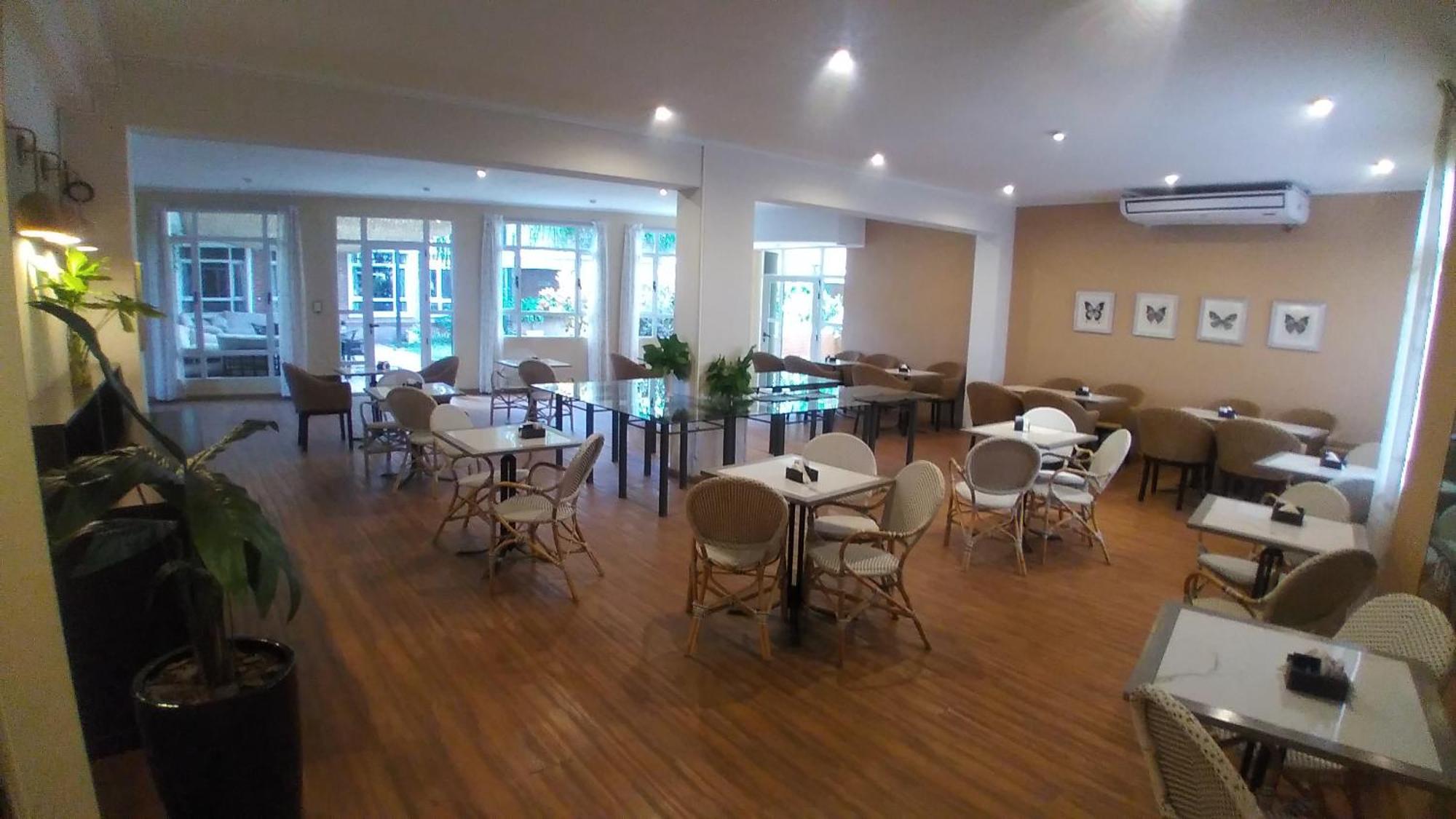 Catange Hotel Charata Dış mekan fotoğraf