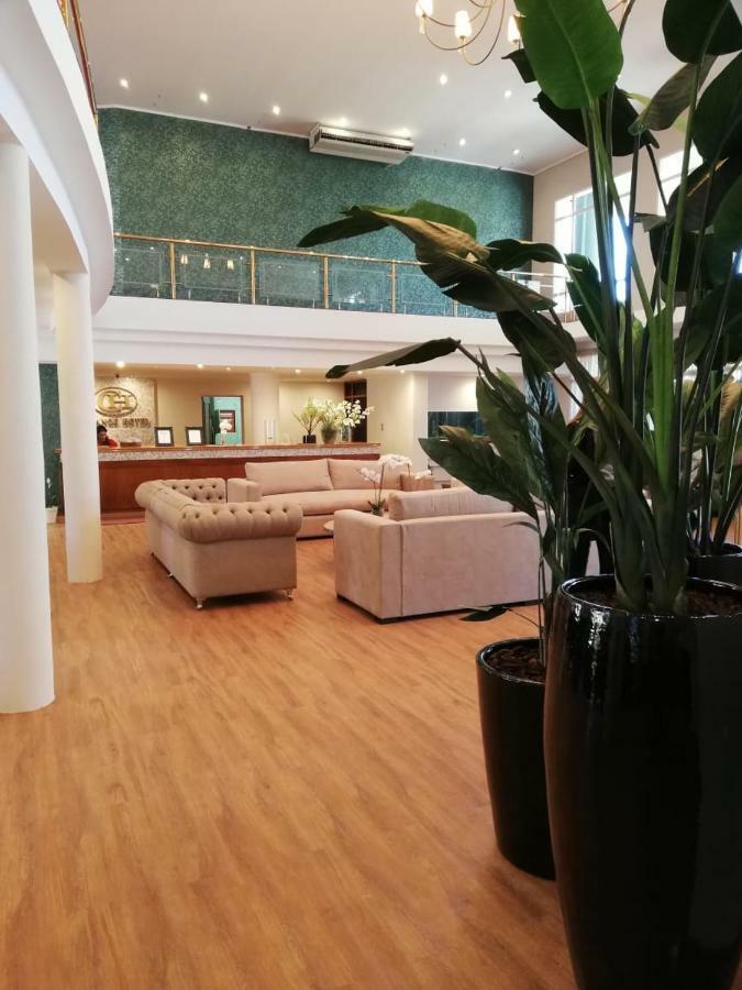 Catange Hotel Charata Dış mekan fotoğraf